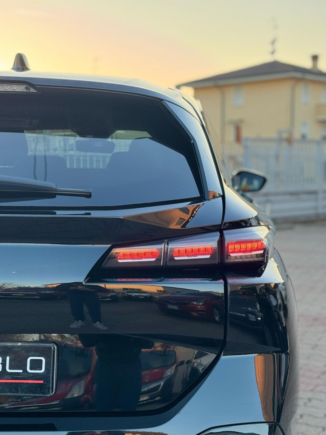 Peugeot 308 BlueHDi 130 S&S EAT8 SW Allure Pack