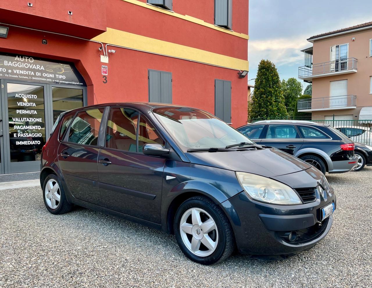 Renault Scénic 1.5 dCi/105CV