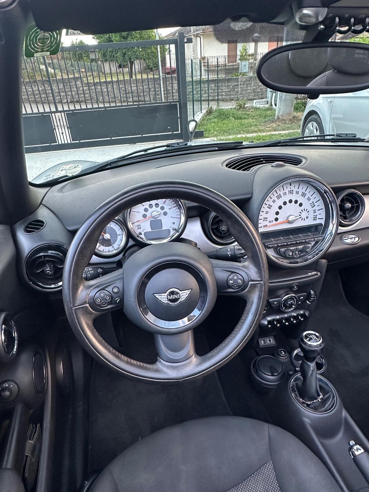 Mini Mini 1.6 16V Cooper D Cabrio