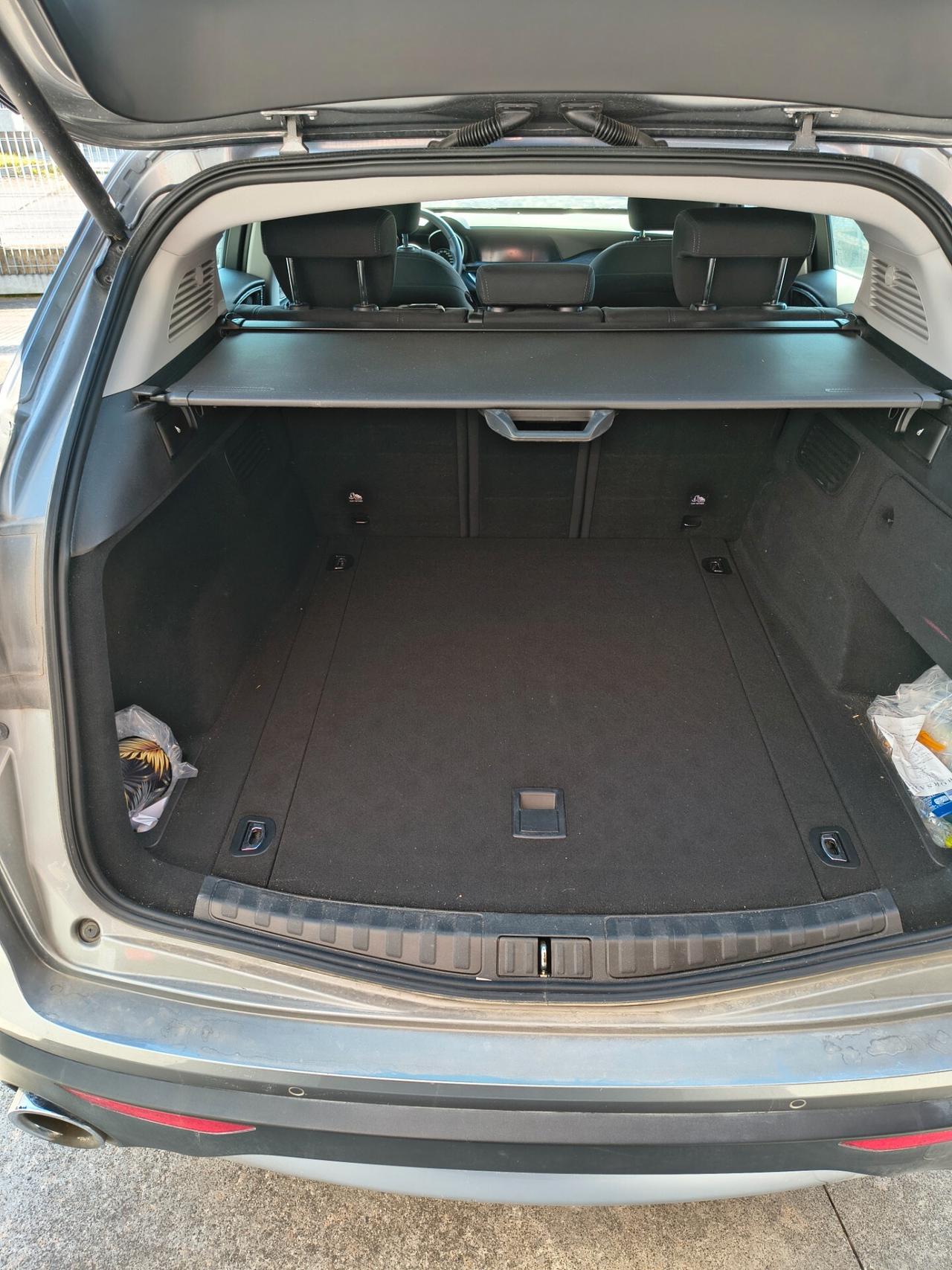 Alfa Romeo Stelvio 2.2 Turbodiesel 160 CV AT8 RWD Business