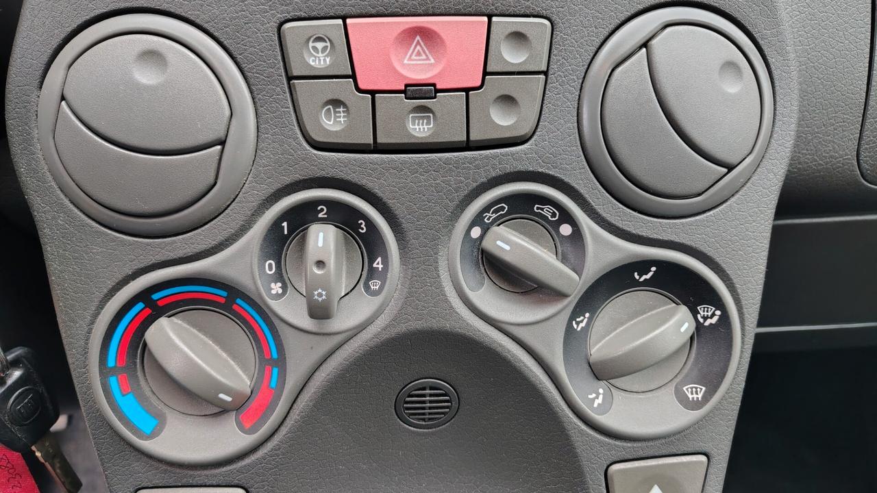 Fiat Panda DYNAMIC 1.2 BENZINA 60 CV