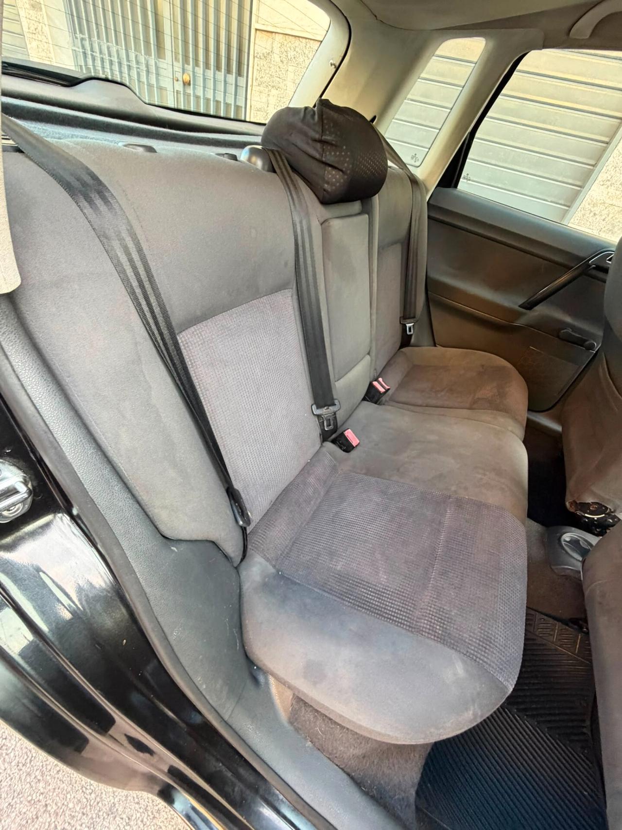 Volkswagen Polo 1.4/69CV TDI 5p. Sportline