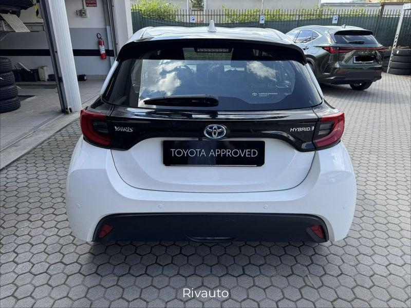 Toyota Yaris Hybrid Trend MY22