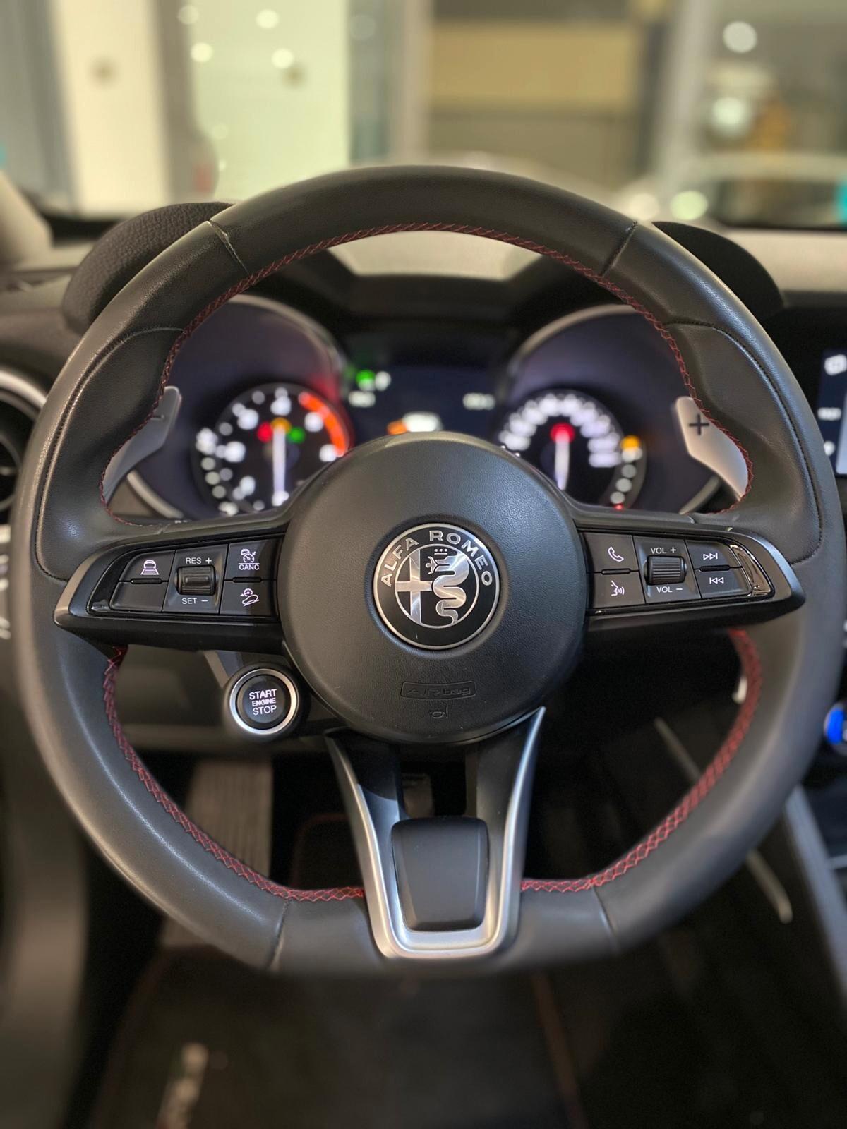 Alfa Romeo Stelvio 2.2 Turbodiesel 190 CV AT8 Q4 Business