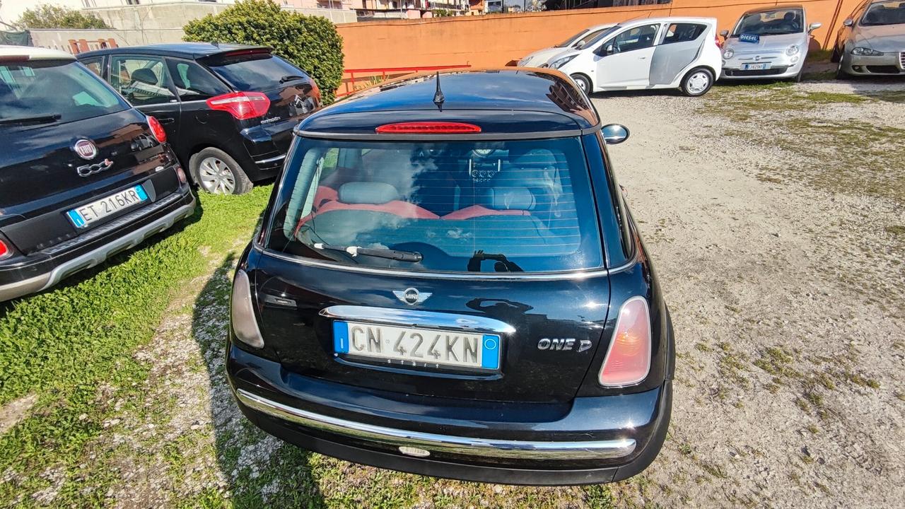 Mini One 1.4 TDI 75 CV