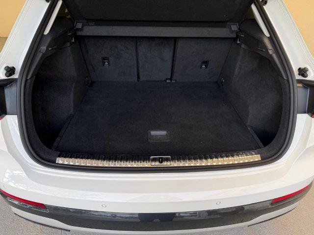 AUDI Q3 35 TDI S tronic Business