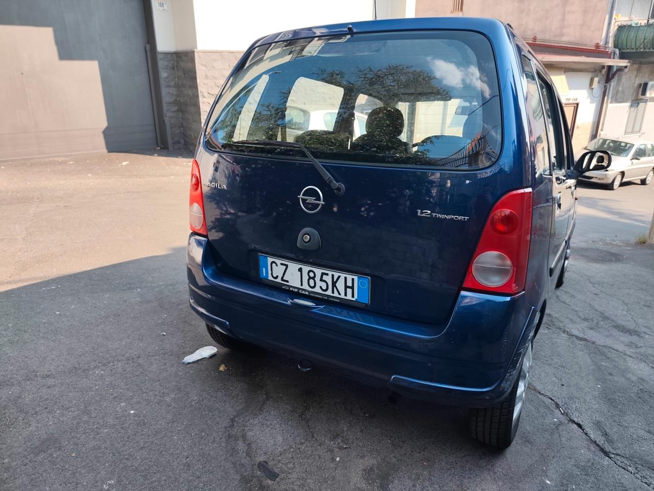 Opel Agila 1.2 benzina 92.000 km