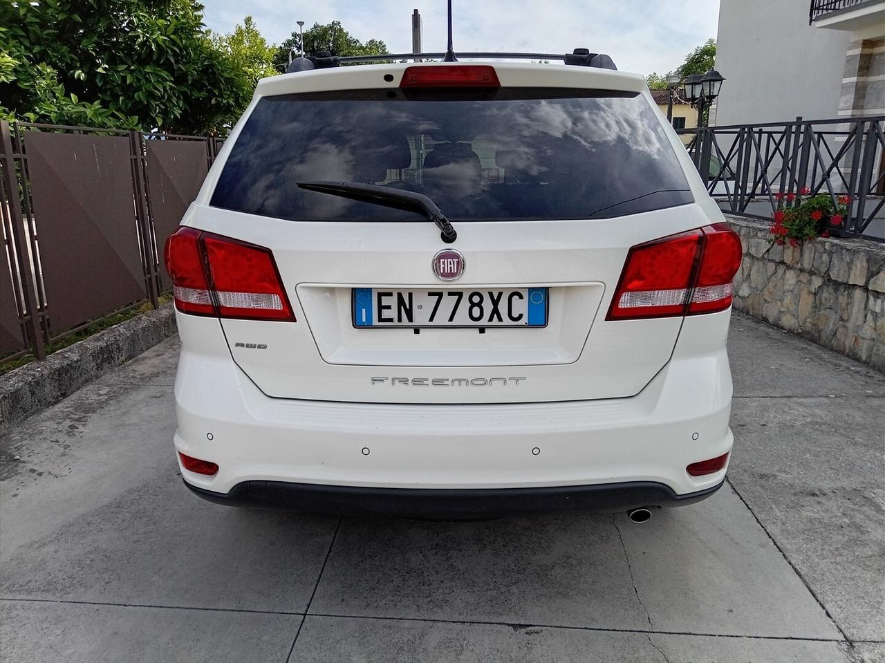 Fiat Freemont 2.0 Mjt 170 CV 4x4 cambio automatico 7 POSTI