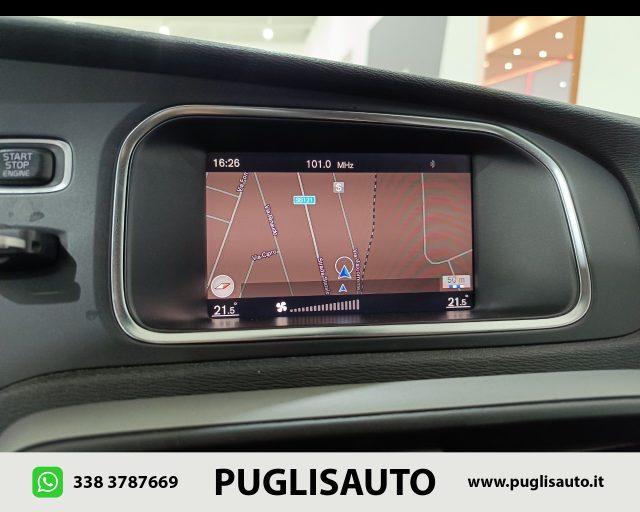 VOLVO V40 D2 Kinetic