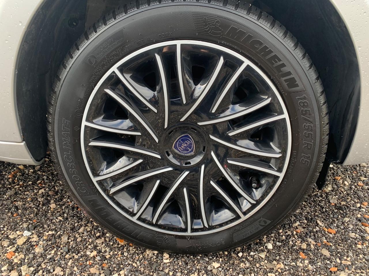 Lancia Ypsilon 1.2 69cv 5p - 2019