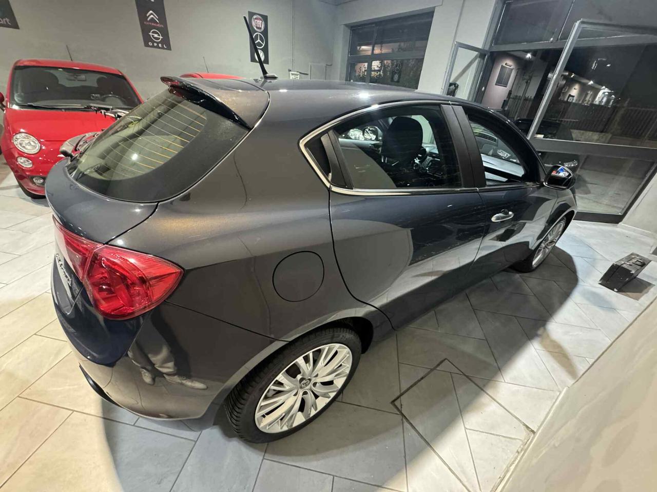 Alfa Romeo Giulietta 1.6 JTDm TCT 120 CV Super