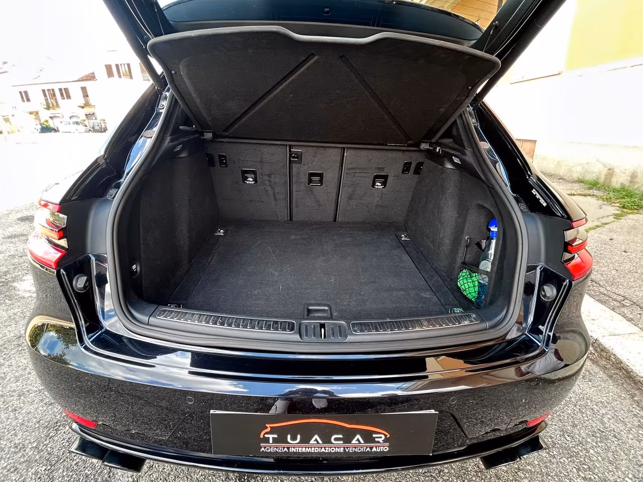 Porsche Macan 2.0 --MACAN #12062