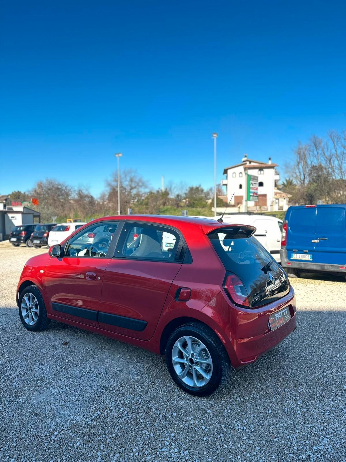 Renault Twingo 1.0 Live 70cv OK NEOPATENTATI