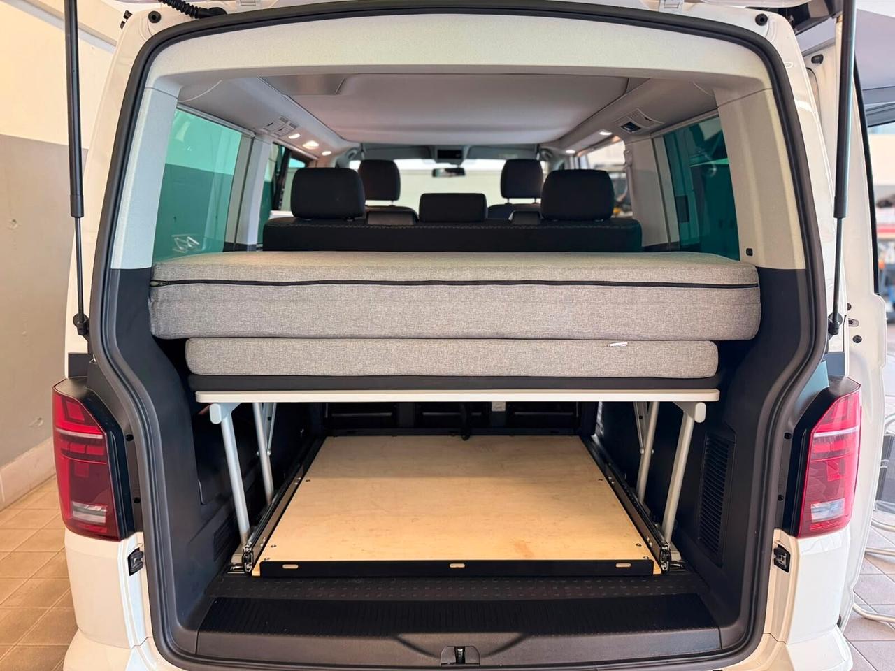 Volkswagen T6.1 California 2.0 TDI 150CV DSG Beach Camper Edition Gancio