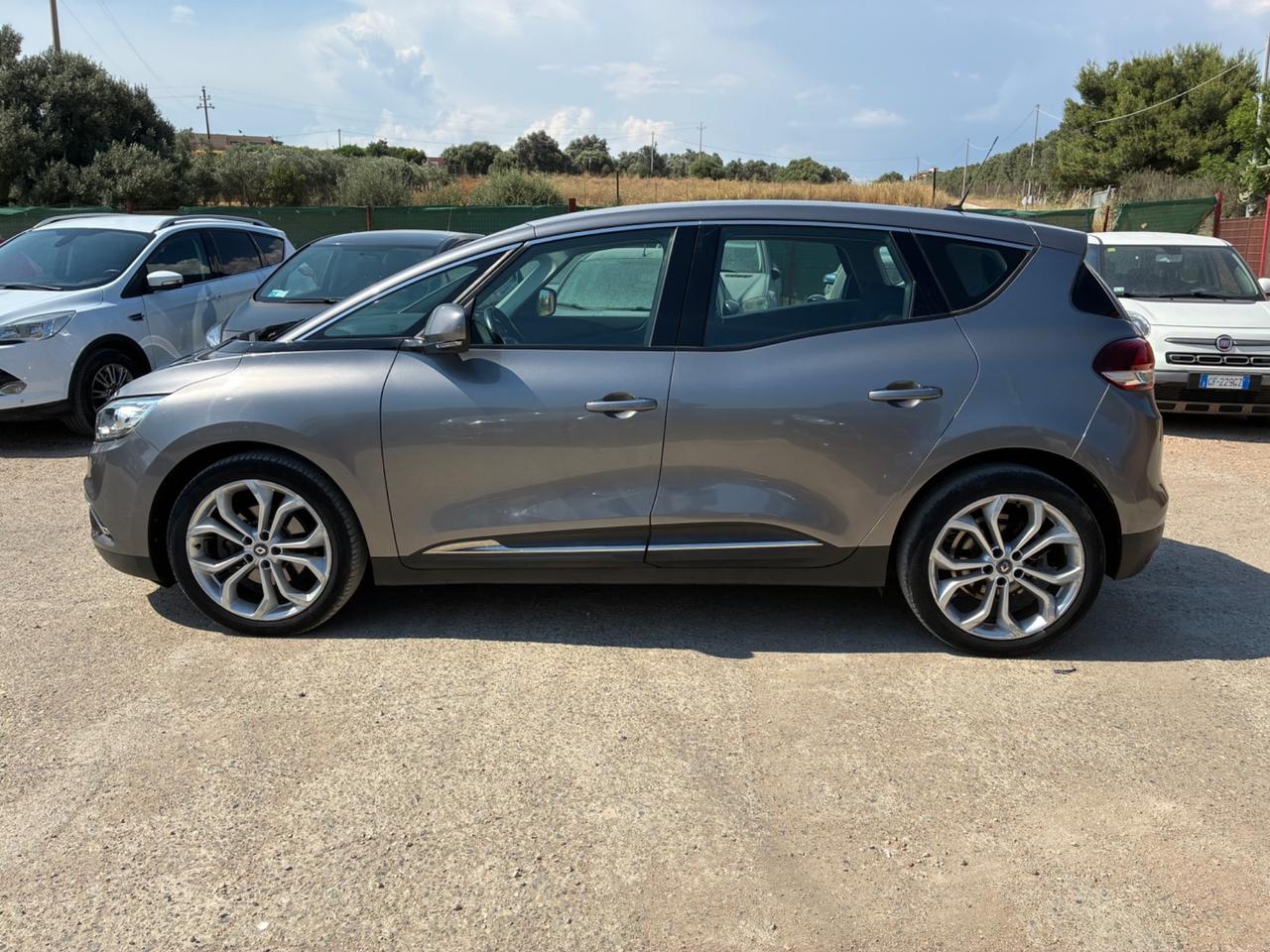 Renault Scenic Scénic dCi 8V 110 CV Energy Bose
