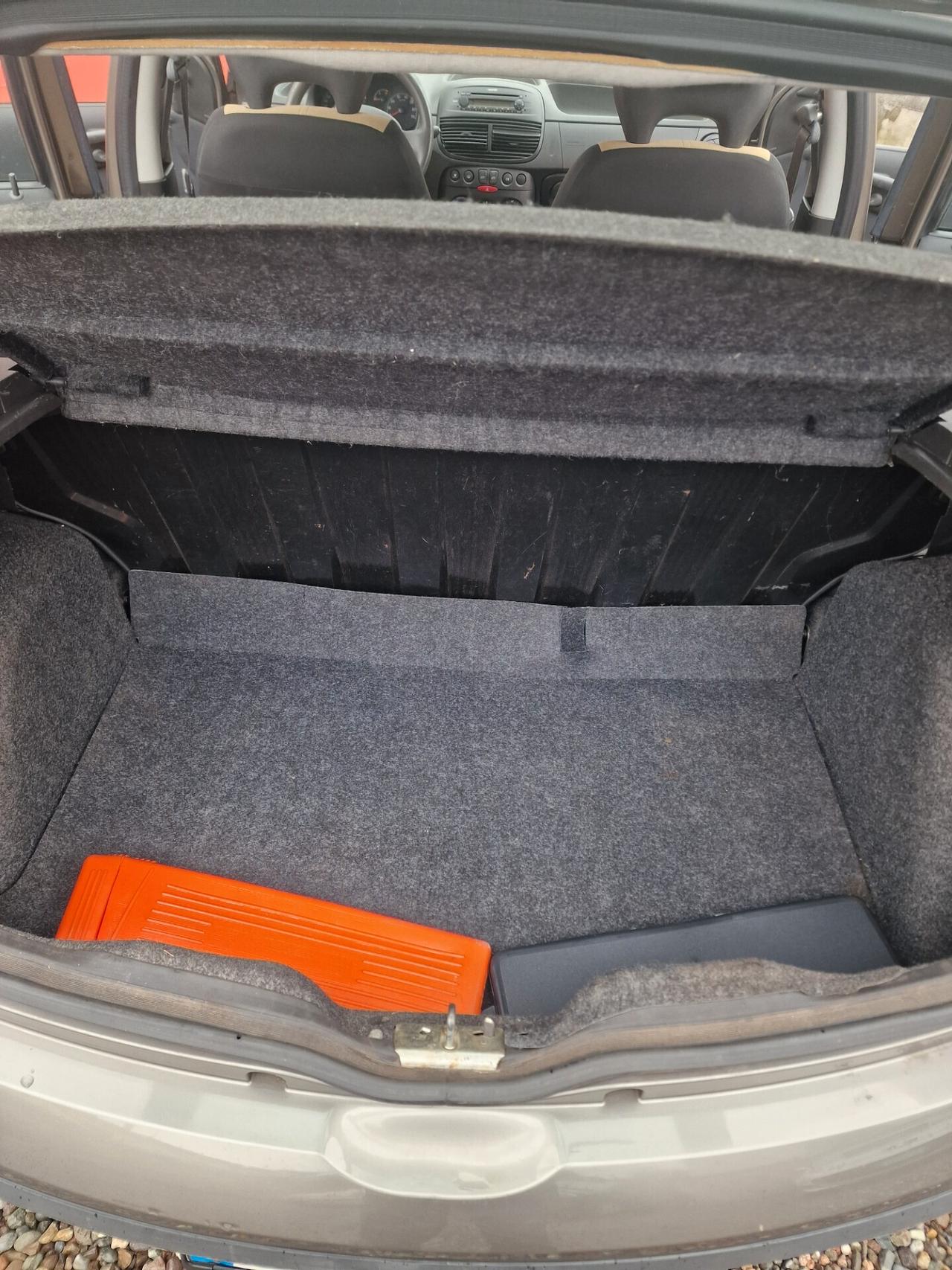 Fiat Punto Classic 1.2 5 porte unicopro.