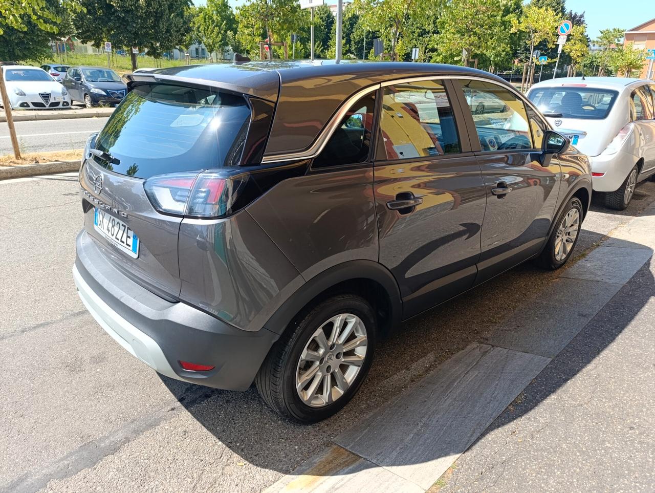 Opel Crossland 1.2 benzina Elegance