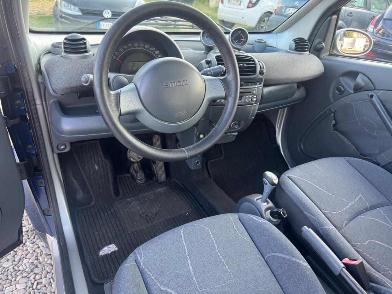 Smart ForTwo 700 coupé pure (45 kW)