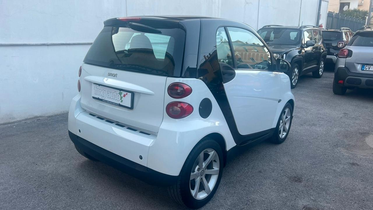 Smart ForTwo 1000 52 kW coupé pulse KM 95.000