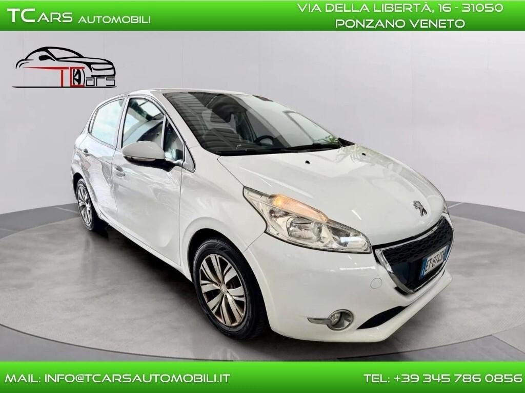 PEUGEOT 208 1.2 BENZINA - NEOPATENTATI