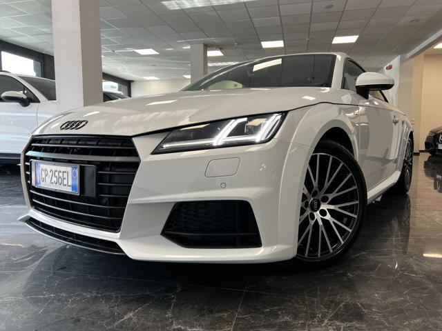 AUDI TT Coupé 1.8 TFSI S tronic 2 x S line / B&O / LED