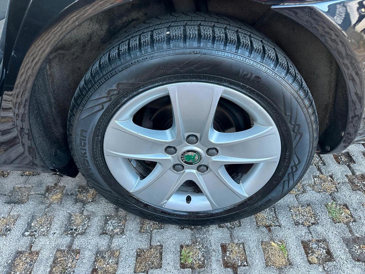 Skoda Octavia 1.6 TDI CR F.AP. Elegance-01/2012