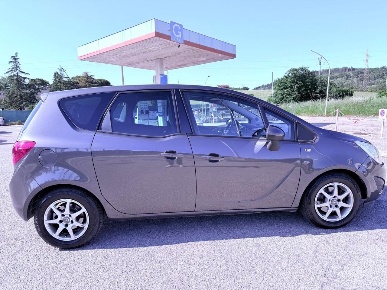 Opel Meriva 1.3 CDTI Ok neopatentati