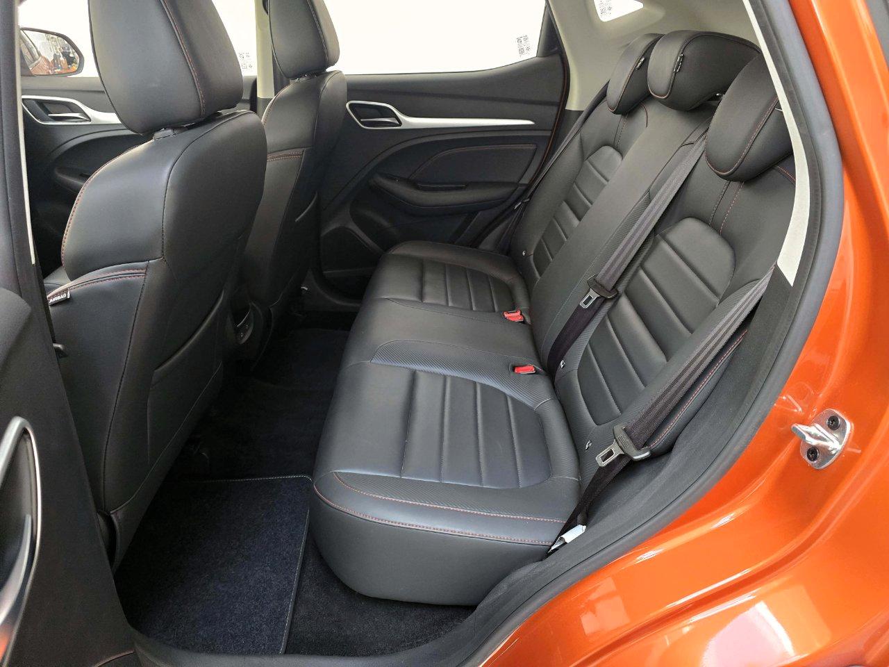 Mg ZS 1.5 EURO6D LUXURY CAMERA 360°/CARPLAY/FULL LED/PELLE