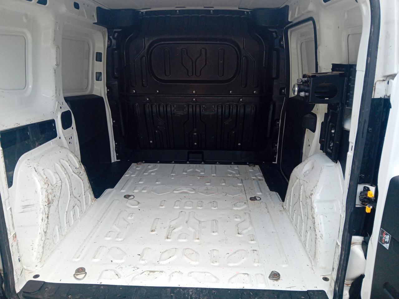 Fiat Dobló Cargo 1.4 Tjet Metano - 2020