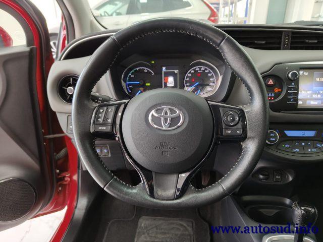 TOYOTA Yaris 1.5 Hybrid 5 porte Cool