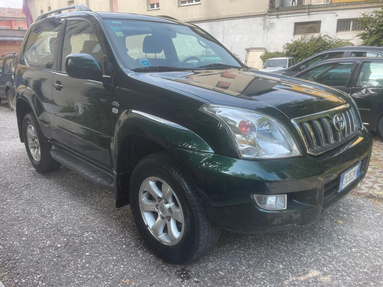 TOYOTA LAND CRUISER 4WD 3.0 D-4D 163CV 3PORTE GANCIO