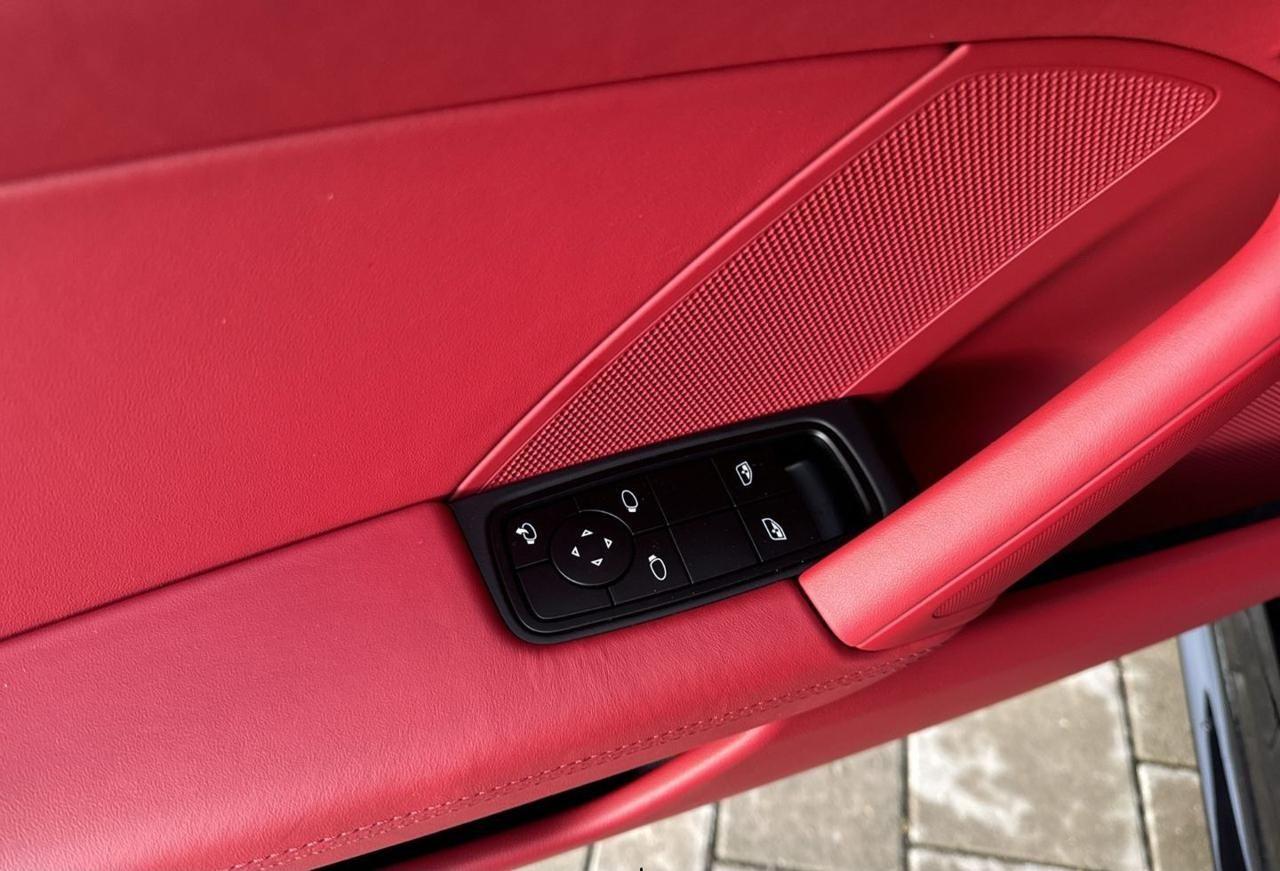 PORSCHE 992 2.0 Carrera 4 GTS*Pelle-Tetto-Bose-Finanz*