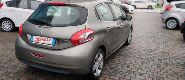 PEUGEOT 208 1° serie 1.2 VTi 82 CV 5 porte Active