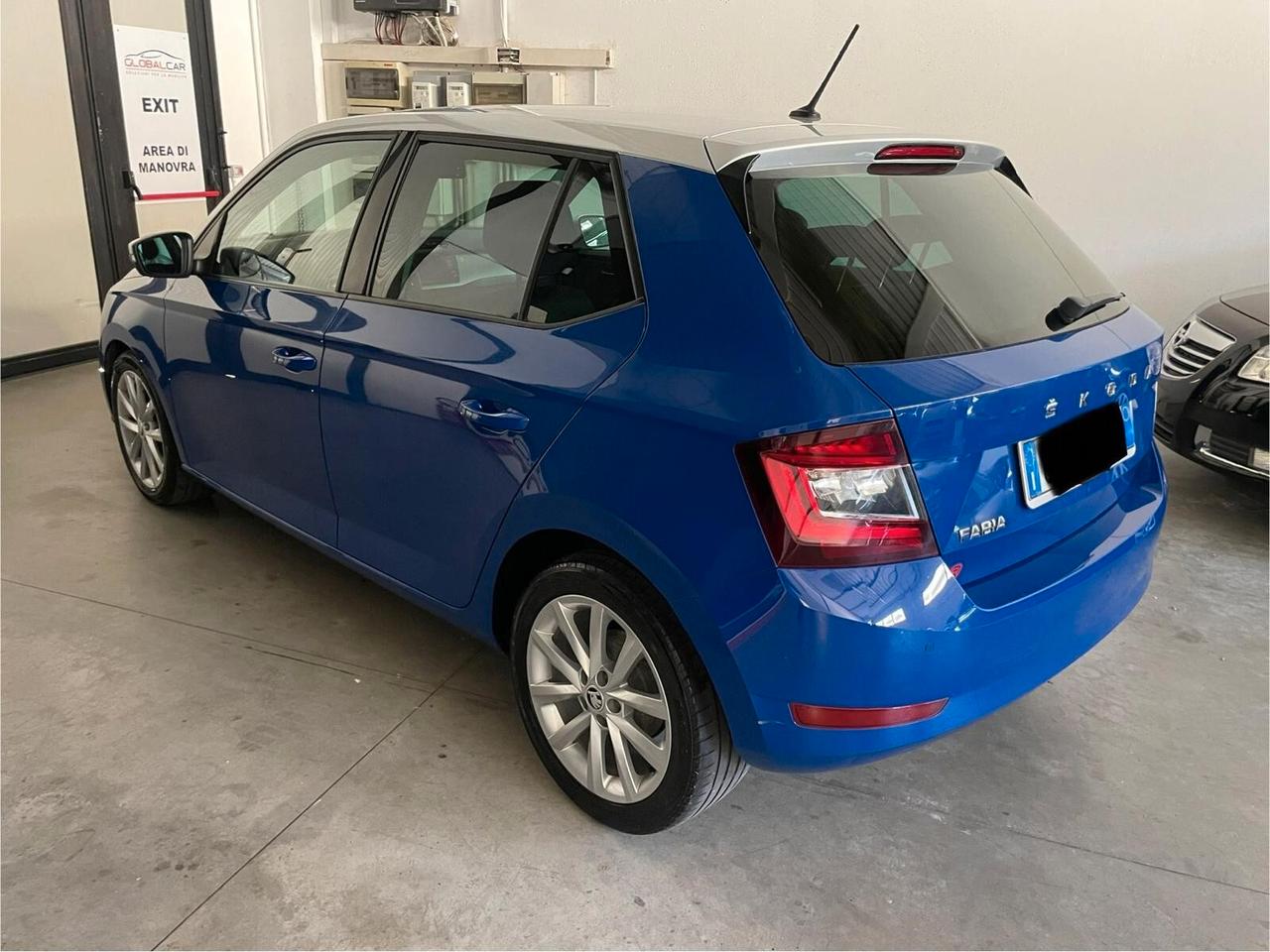 Skoda Fabia 1.0 MPI 60 CV Twin Color Nero