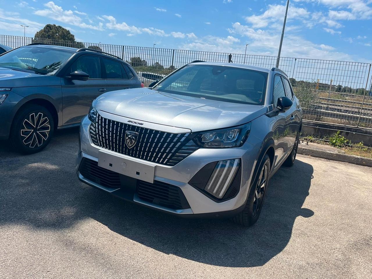 Peugeot 2008 PureTech 100 S&S Allure