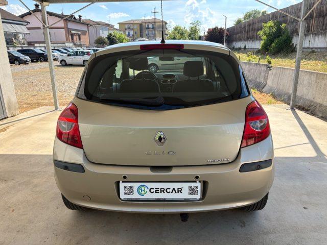 RENAULT Clio 1.6 16V 3 porte GANCIO TRAINO OK NEOPATENTATO