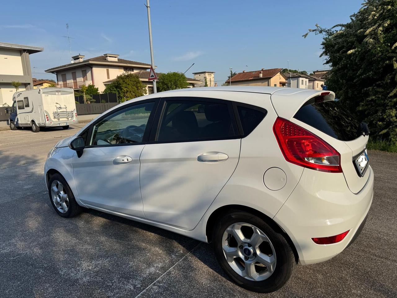 Ford Fiesta Fiesta+ 1.2 60CV 5 porte