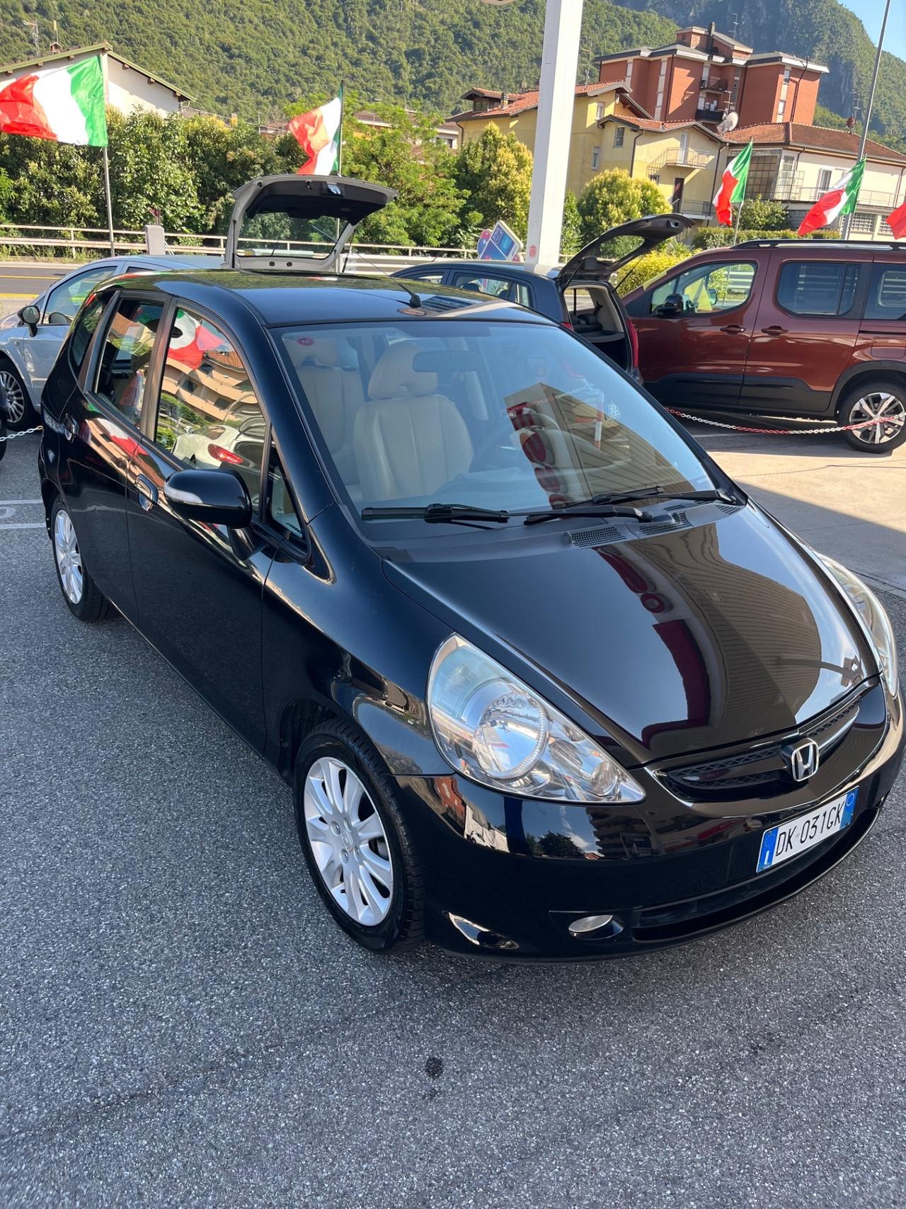 Honda Jazz 1.4 i-DSi 5p.