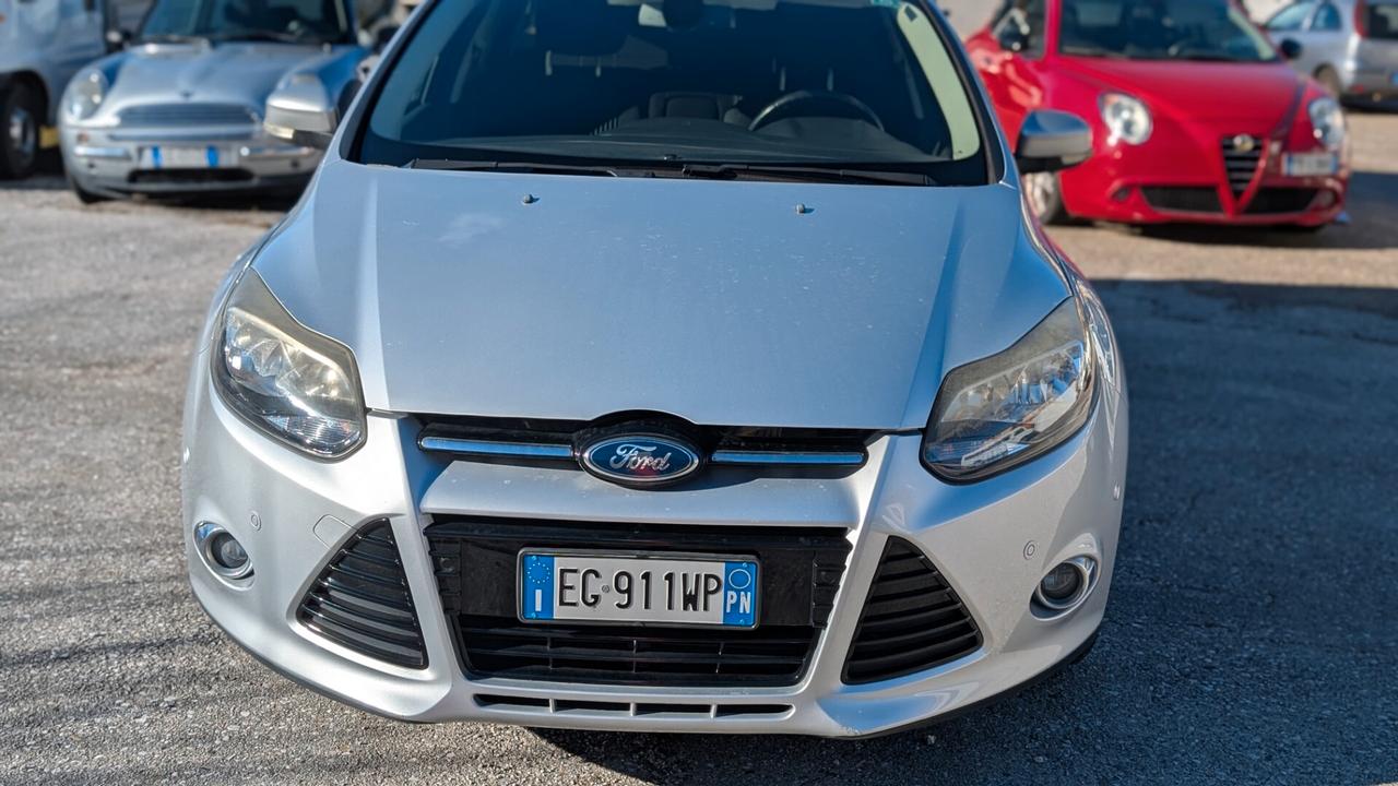 Ford Focus 2.0 TDCi 115 CV Powershift SW Titanium