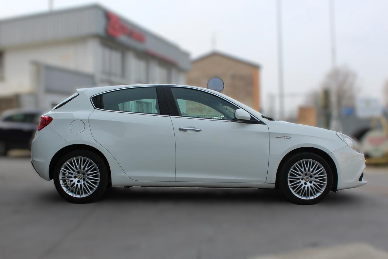 Alfa Romeo Giulietta 1.6 JTDm-2 NEOPATENTATO