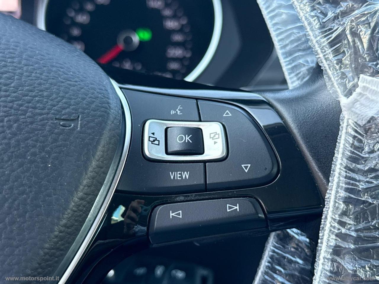 VOLKSWAGEN Tiguan 2.0 TDI 4MOTION Advanced BMT