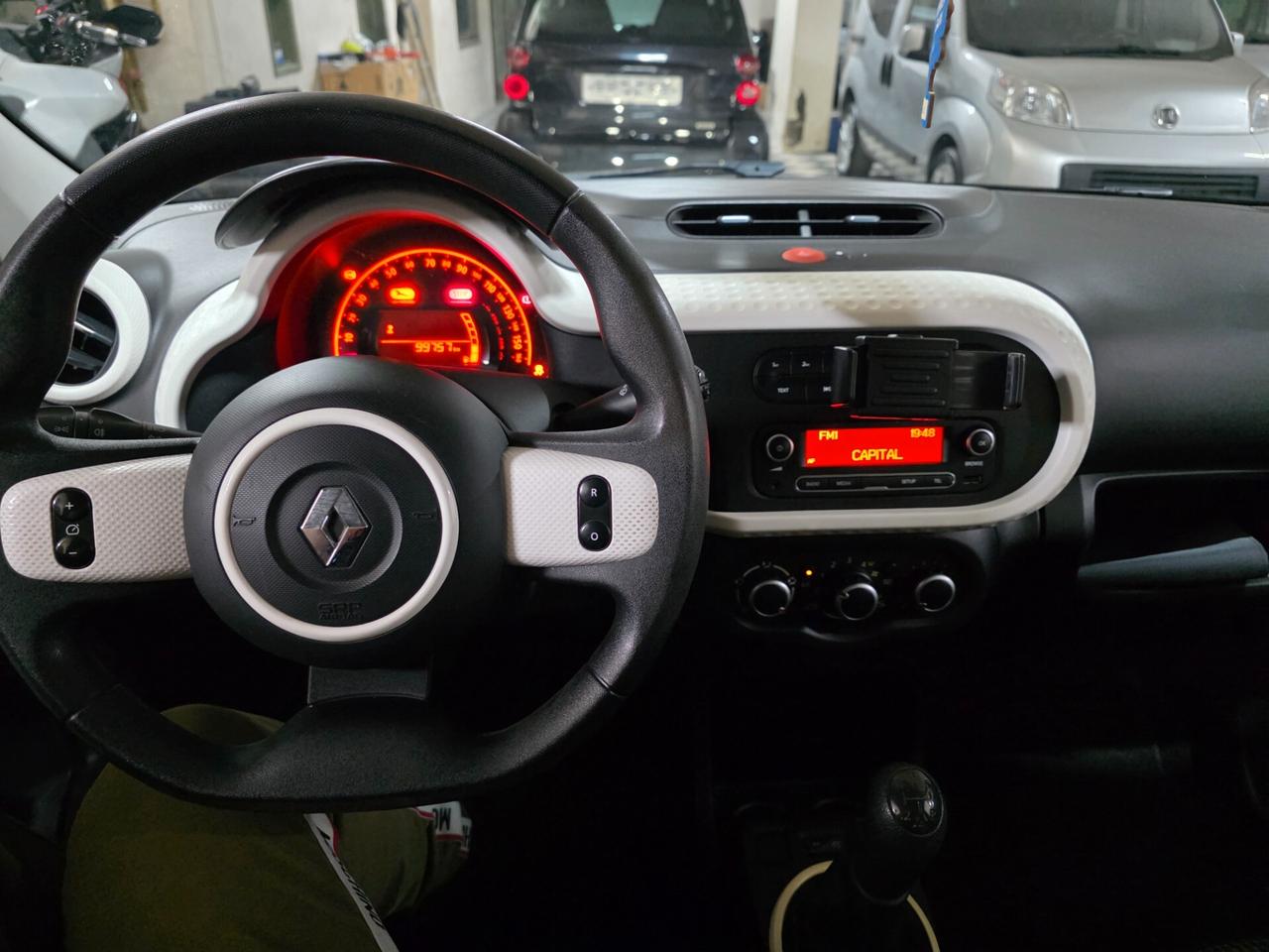 Renault Twingo 1.0 SCe Wave