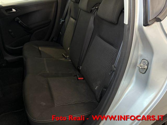 PEUGEOT 208 BlueHDi 75 cv Neopatentati - PROMO