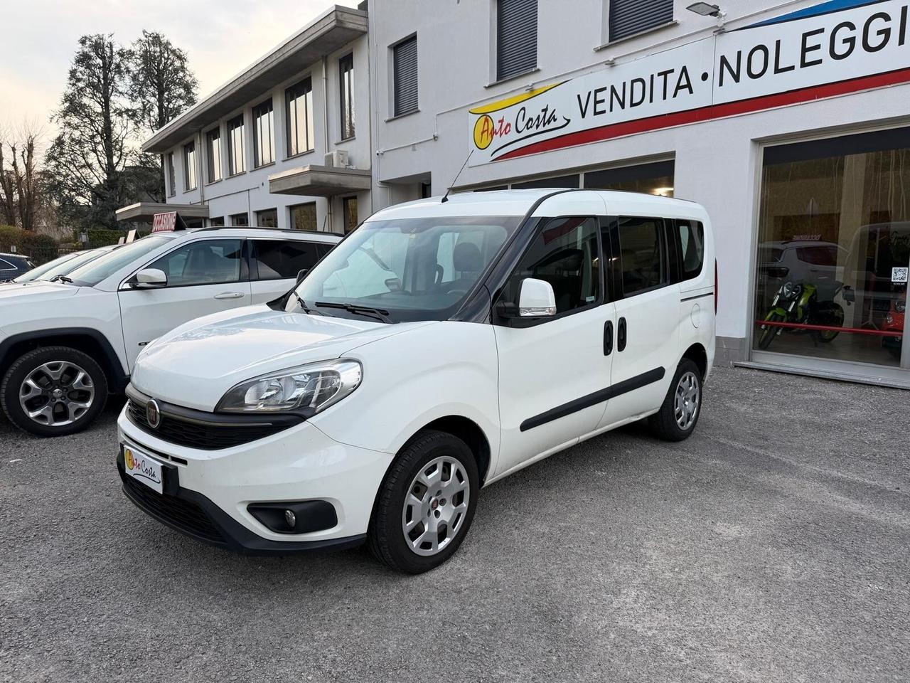 Fiat Doblò 5 POSTI 1.4 T-Jet 16V Lounge