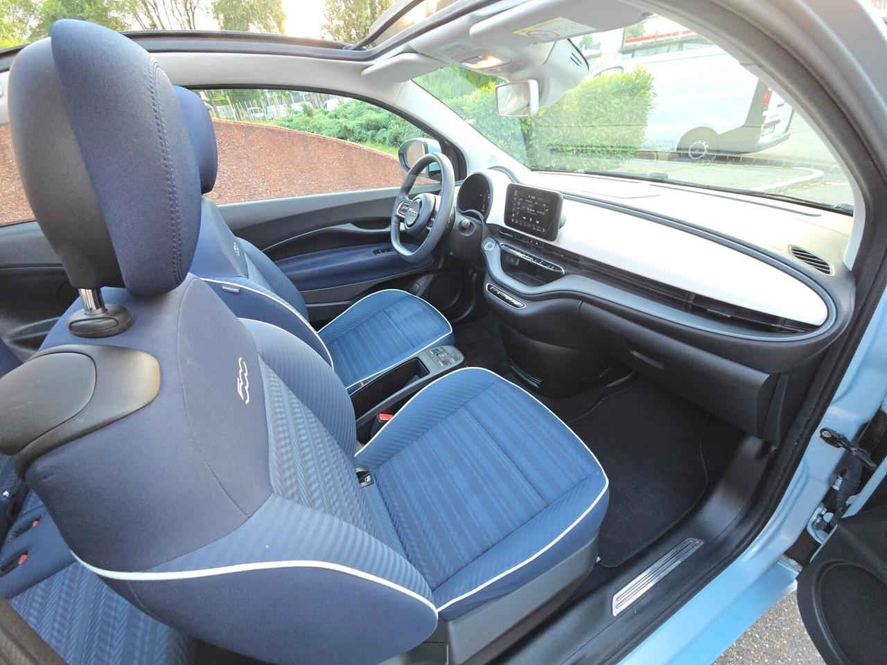 FIAT 500e Cabrio Passion 42 kWh