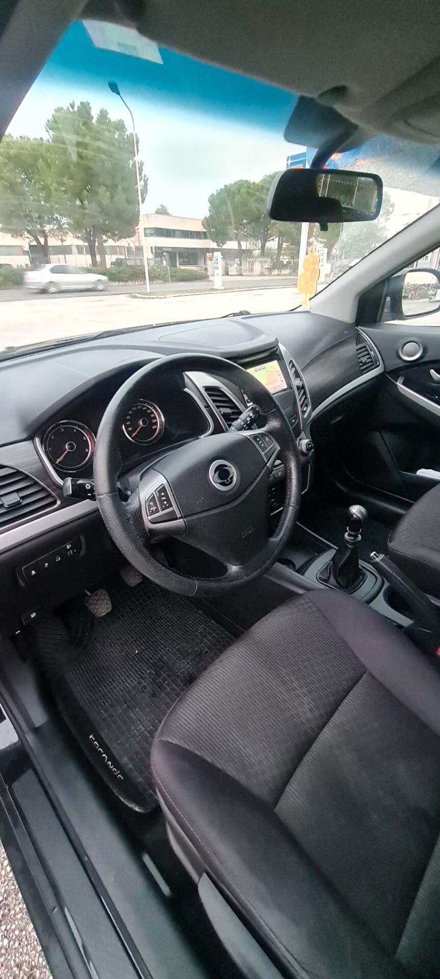 Ssangyong Korando 4x4 km certificati 2015