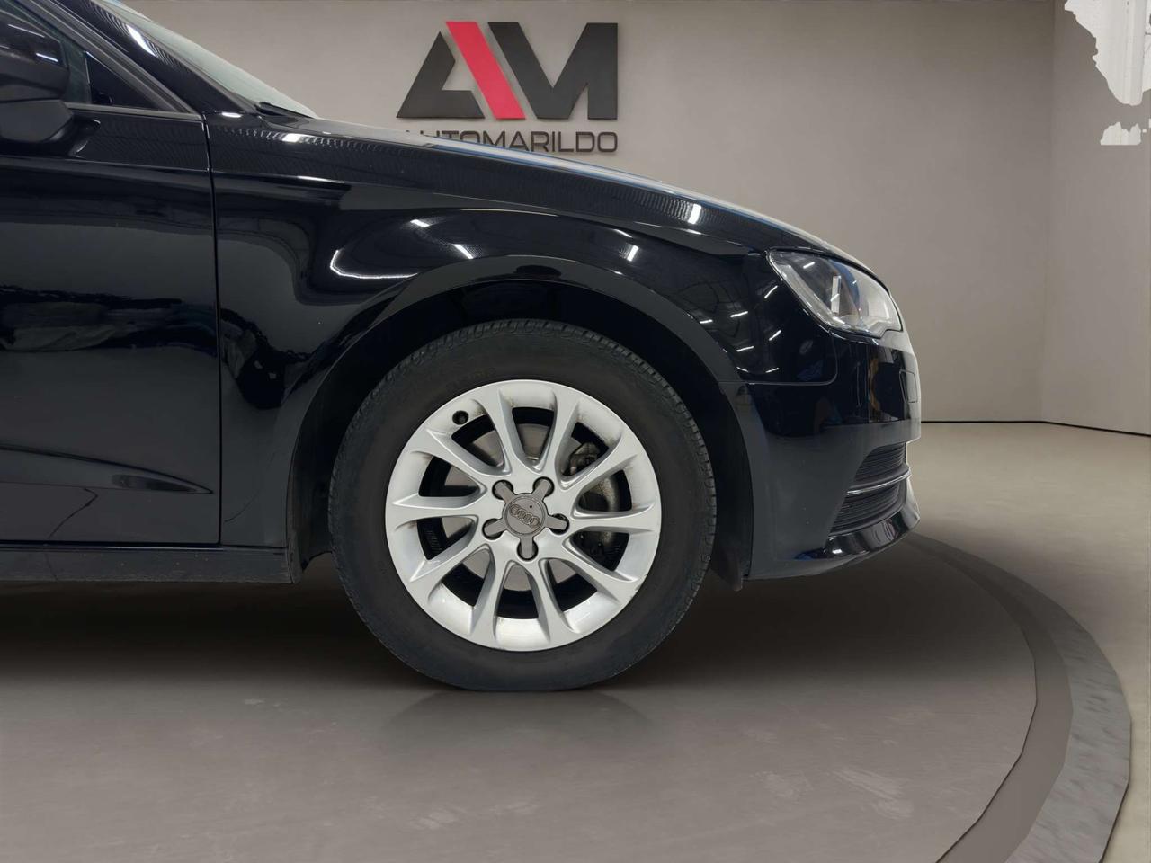 Audi A3 A3 III Sportback 1.6 tdi Ambiente