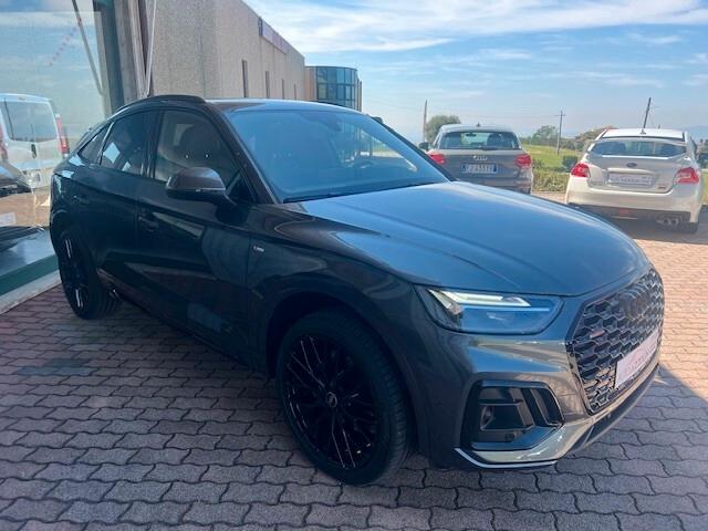 Audi Q5 Sportback 40 tdi Q. S-tronic S-line, 21″, Gancio Traino