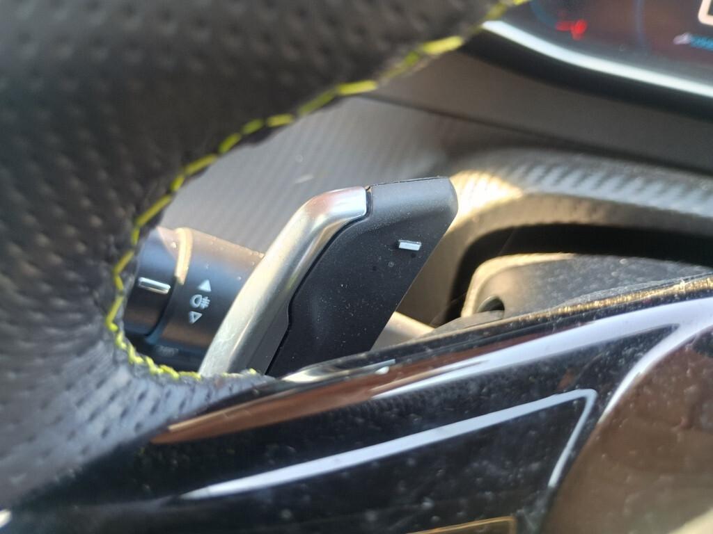 Peugeot 208 1.2 100cv EAT8 5 porte GT