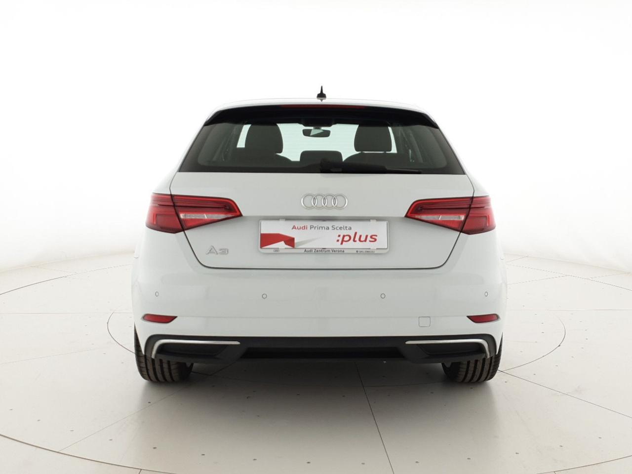 Sportback 40TFSIe 204CV S tronic Admired